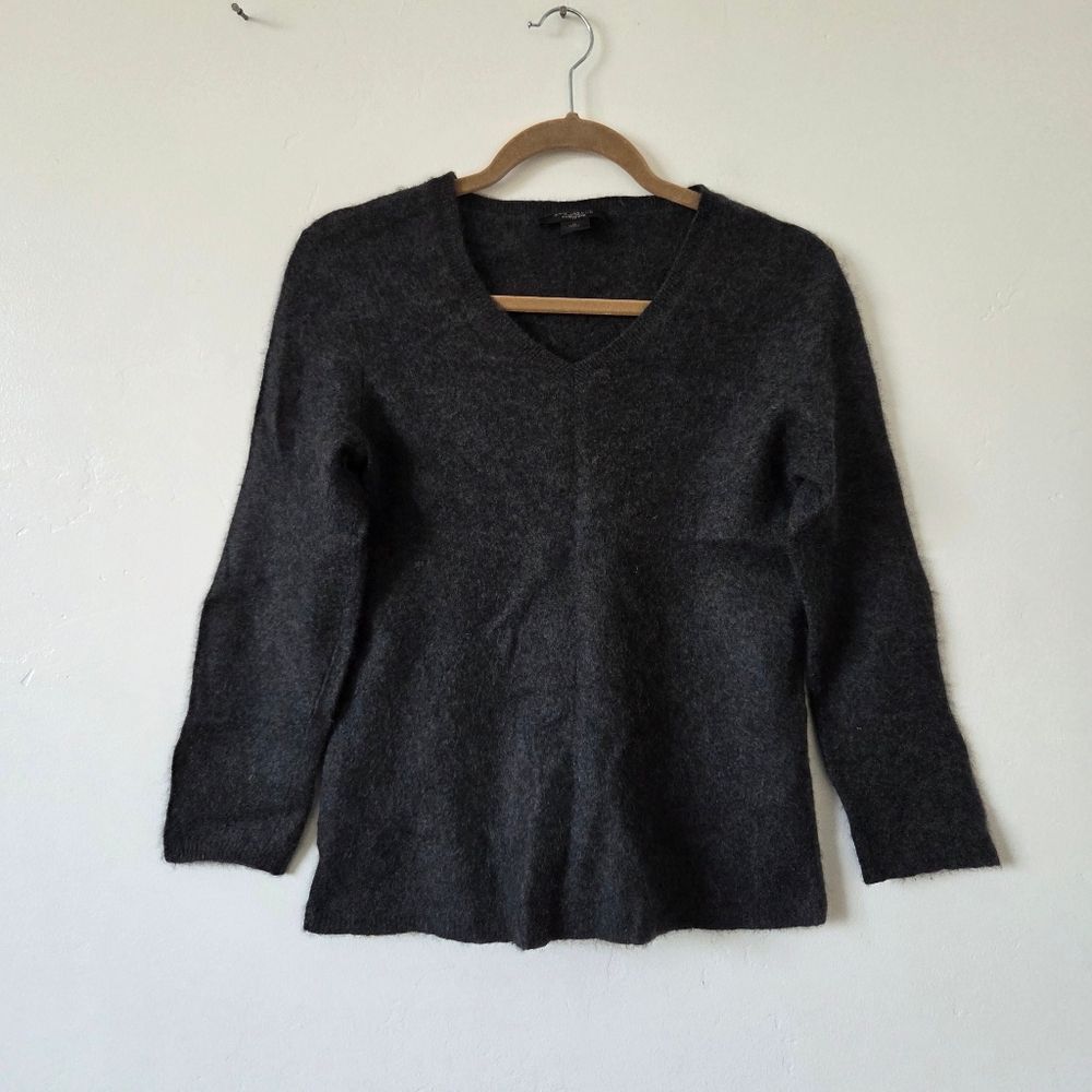 Ann Taylor 100% Cashmere Sweater Quiet Luxury Heritage Old Money Preppy Gray M